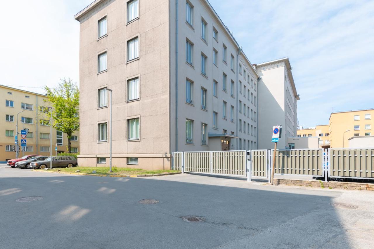 Hilltop - Grand Gonsiori Apartment *